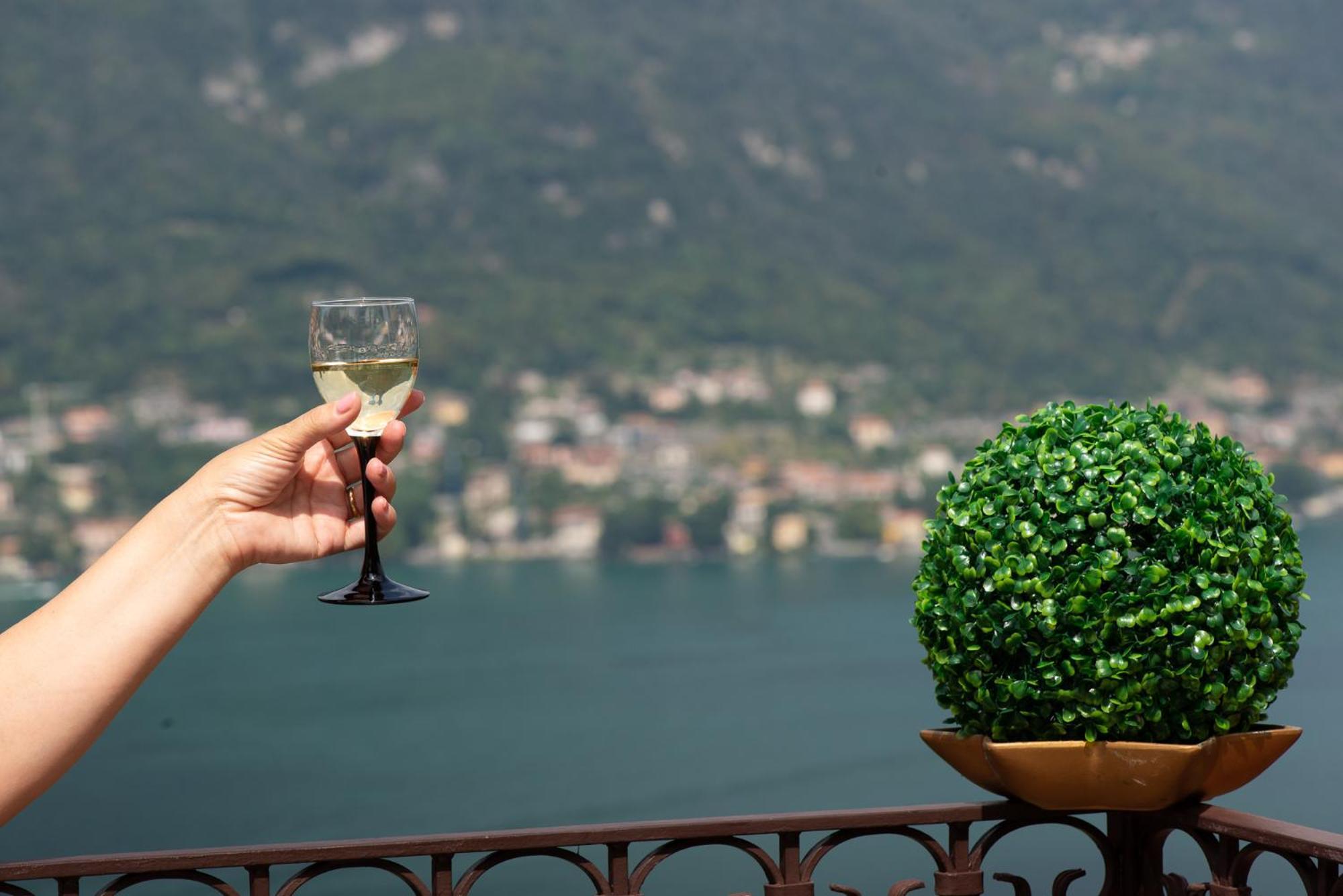 Appartamento "Bella Vista" Sul Lago Di Como Faggeto Lario Exterior foto